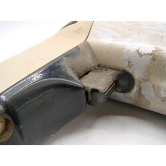 Vintage Black and Decker 1/4" Electric Utility Drill Cord Electric Tested READ - Picture 4 of 13